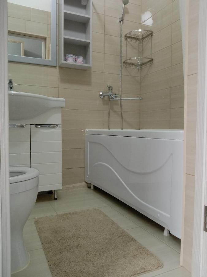 Atyraū Station Hostel מראה חיצוני תמונה