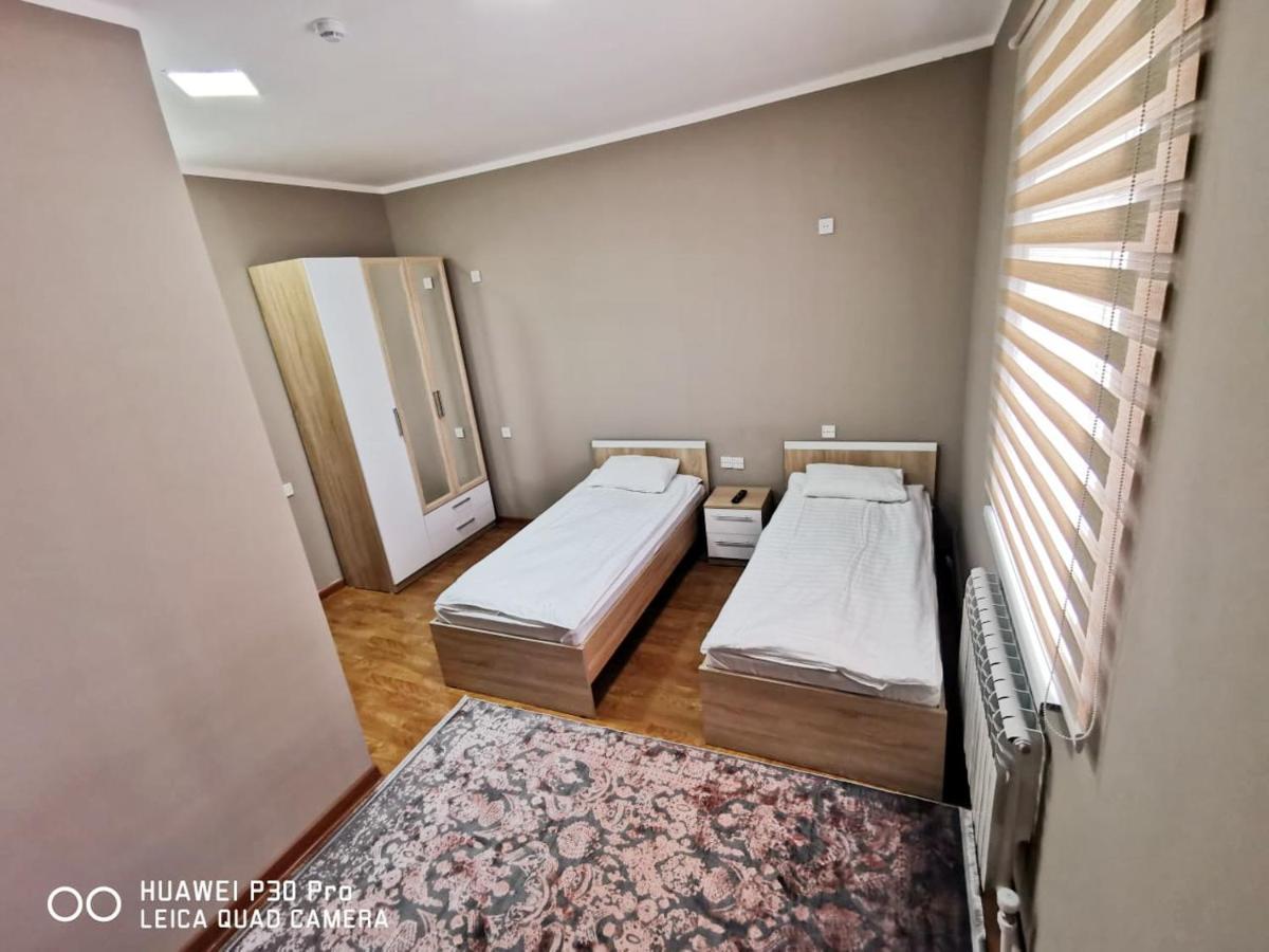 Atyraū Station Hostel מראה חיצוני תמונה